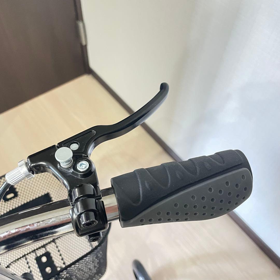 【全国送料無料】KneeRover 膝用 歩行器 バスケット付き　松葉杖代わりに