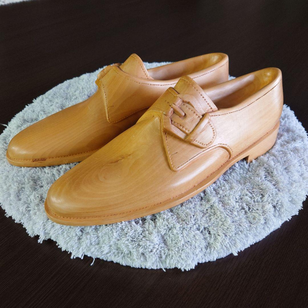 bini FIRNZE 木製カジュアルローファー ストラップ付き