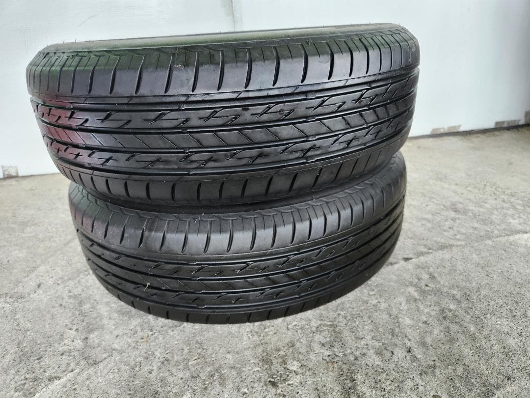 送料込☆2022年製 ブリヂストンタイヤ 195/65R15日本製☆2本