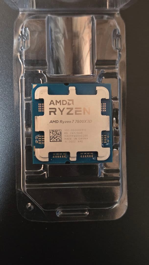 AMD Ryzen 7 7800X3D CPU　動作未確認
