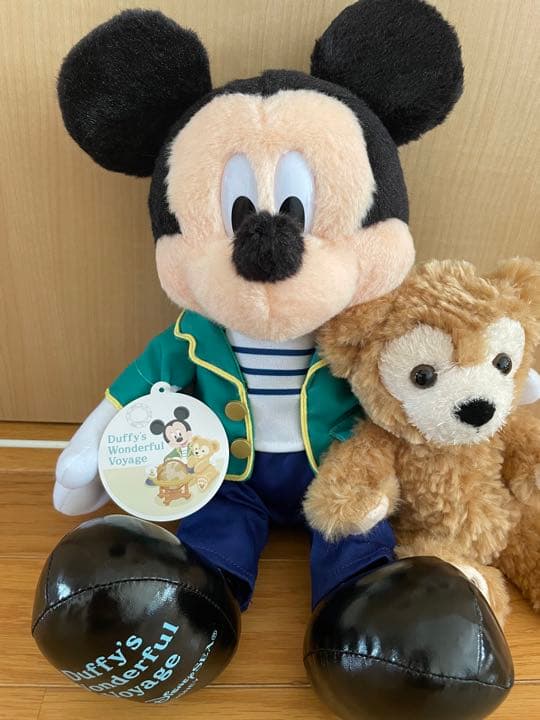 ミッキー・ダッフィー　ワンダフルヴォヤッジぬいぐるみ