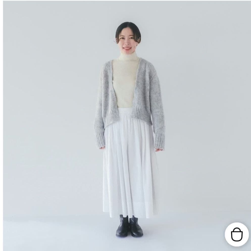 北欧、暮らしの道具店　大人　白スカート　kurashi trips　クラシコム