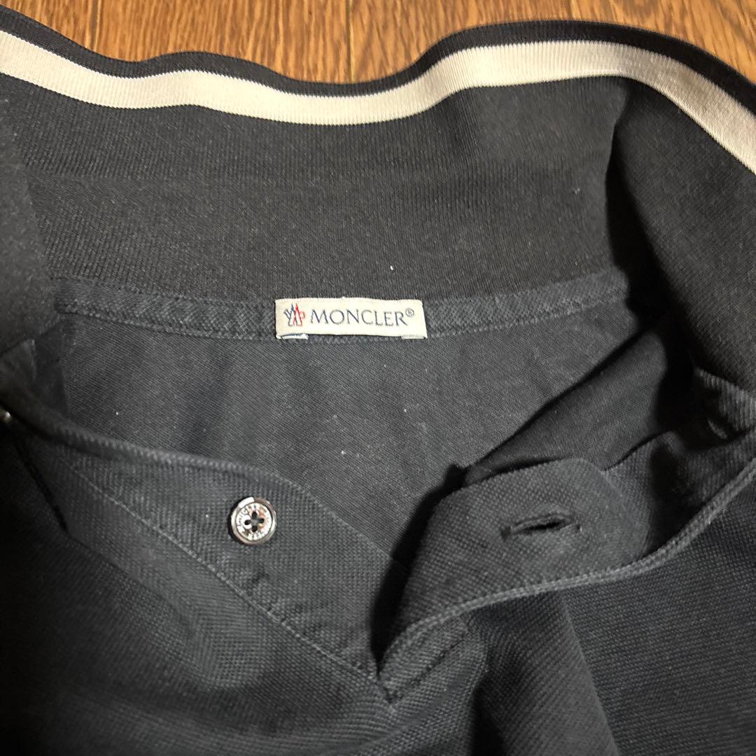 MONCLER 黒 ストライプ 半袖ポロシャツ