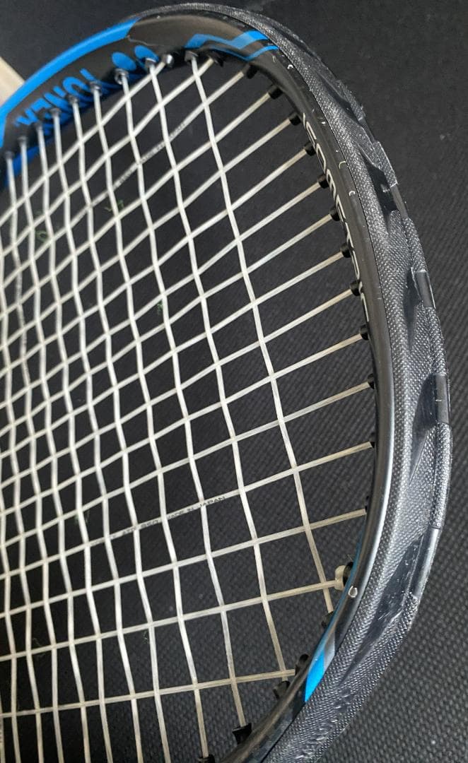 や*り様 YONEX EZONE DR100 テニスラケット ケース付き