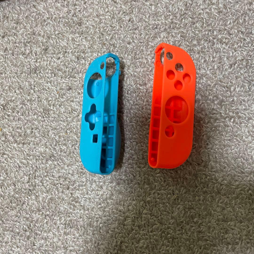 ニンテンドースイッチ本体、ゼルダの伝説（2作)、プロコントローラー他　まとめ売り