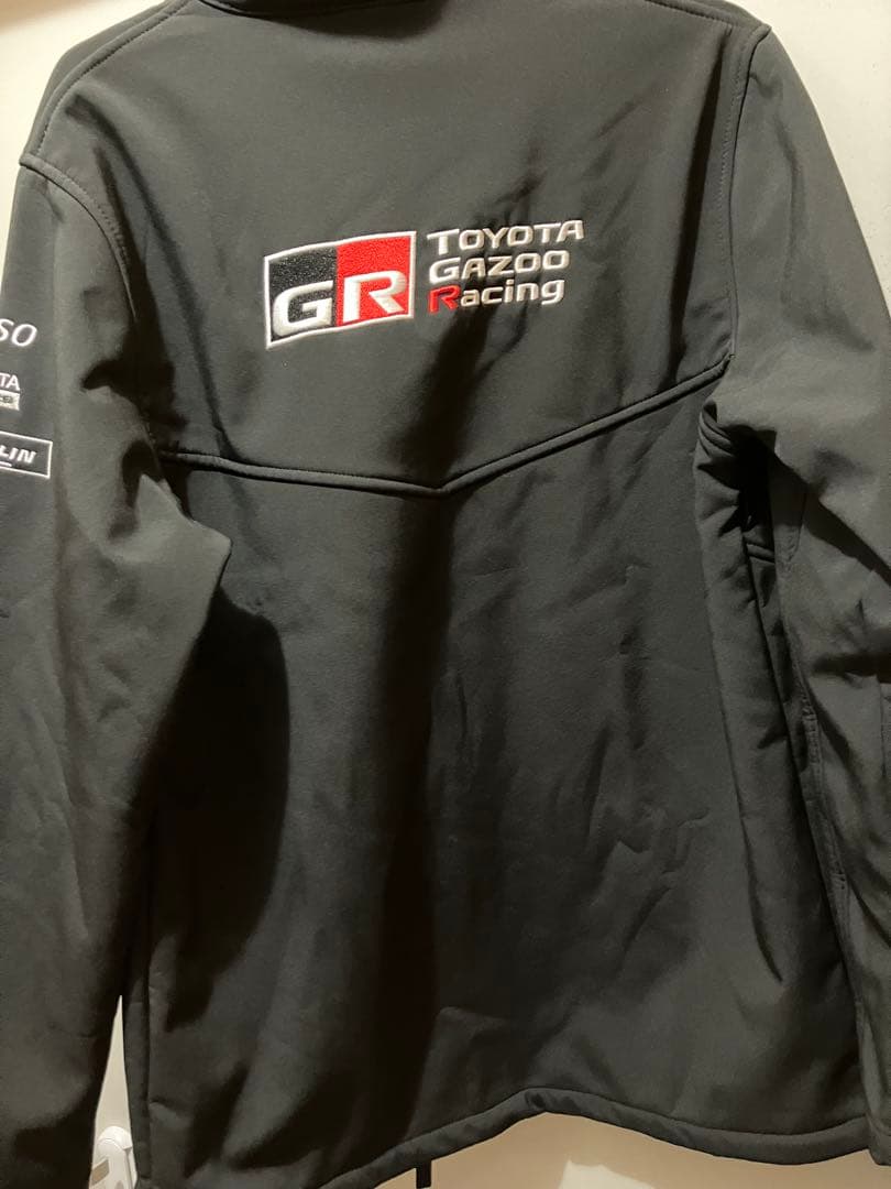 トヨタ GR ガズー レーシング ジャケット