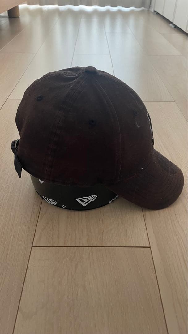 SAINT LAURENT サンローラン9FORTY 黒キャップ YSL