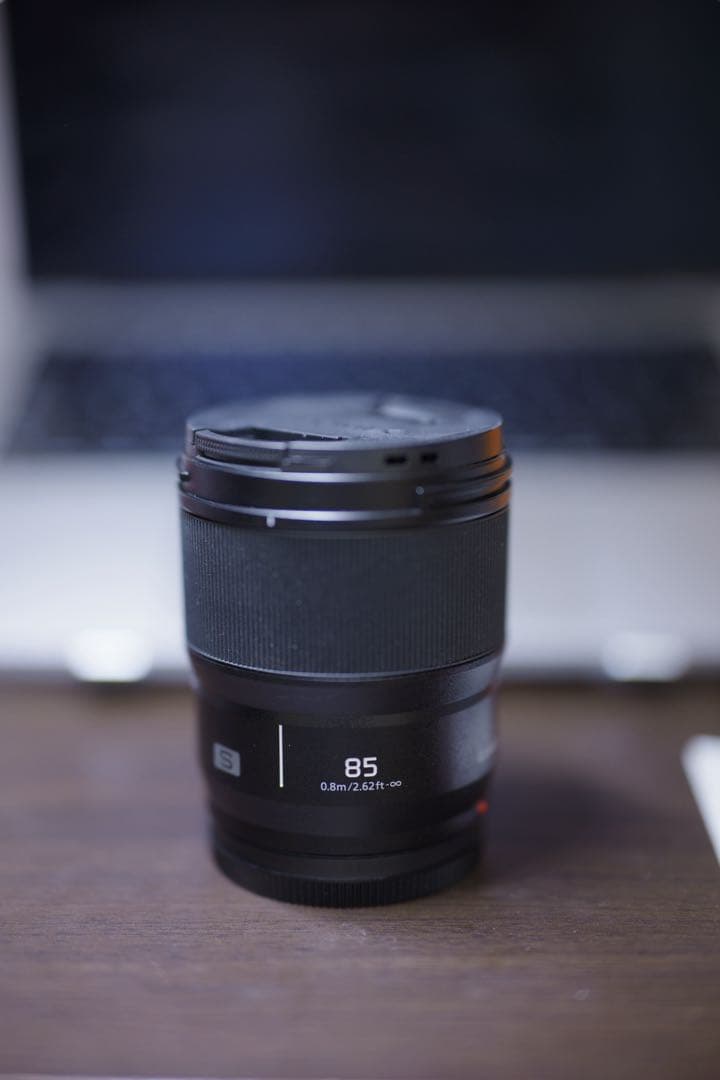 [ほぼ新品] LUMIX 85mm f/1.8 単焦点レンズ