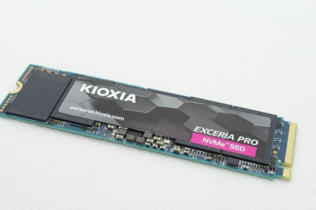 内蔵型SSD KIOXIA EXCERIA PRO NVMe SSD 1TB (Gen4)