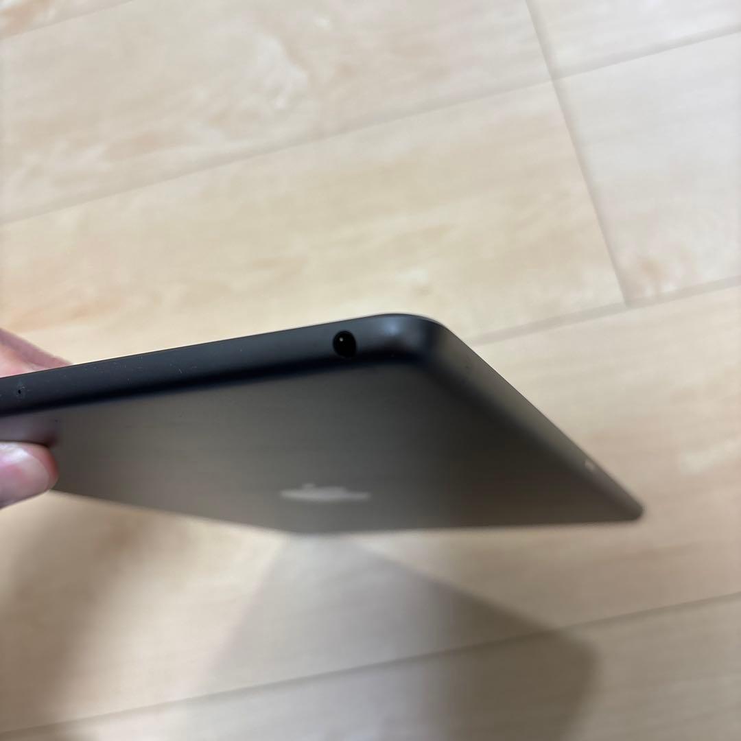【極美品】iPad 第8世代 32GB スペースグレイ