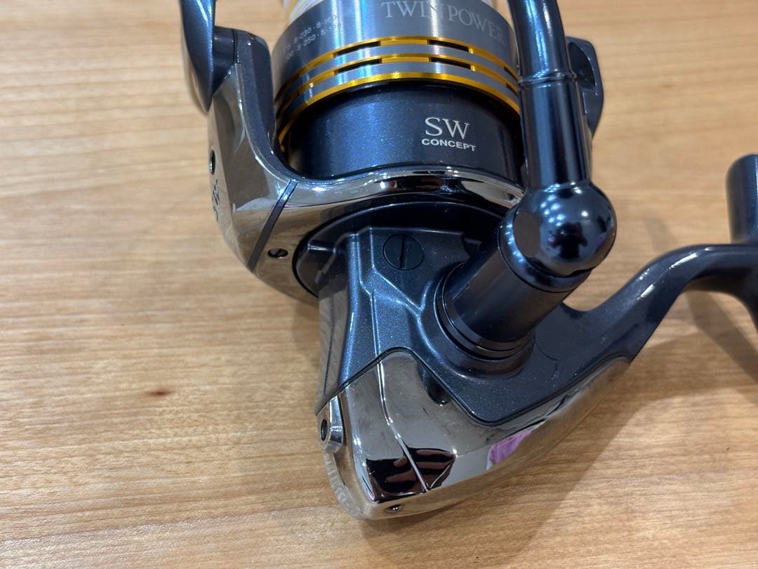 シマノ　ツインパワーSW 8000 PG