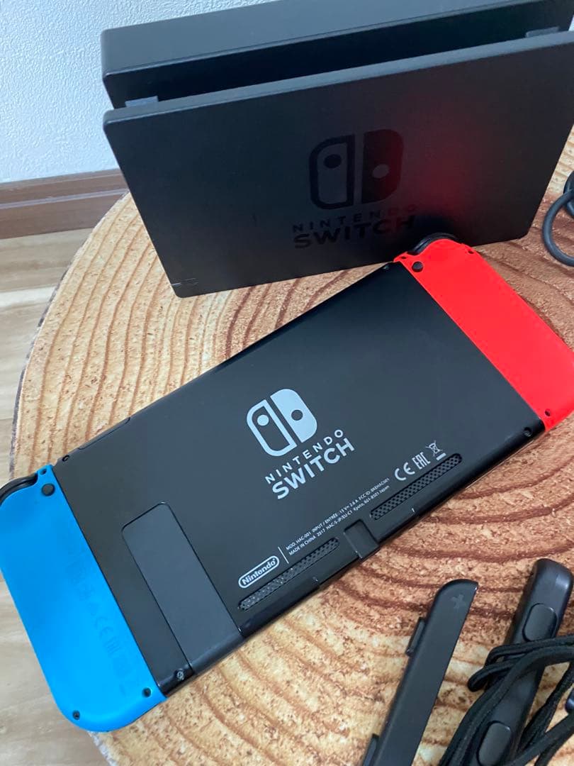 Nintendo Switch ニンテンドースイッチ本体ネオン箱無し