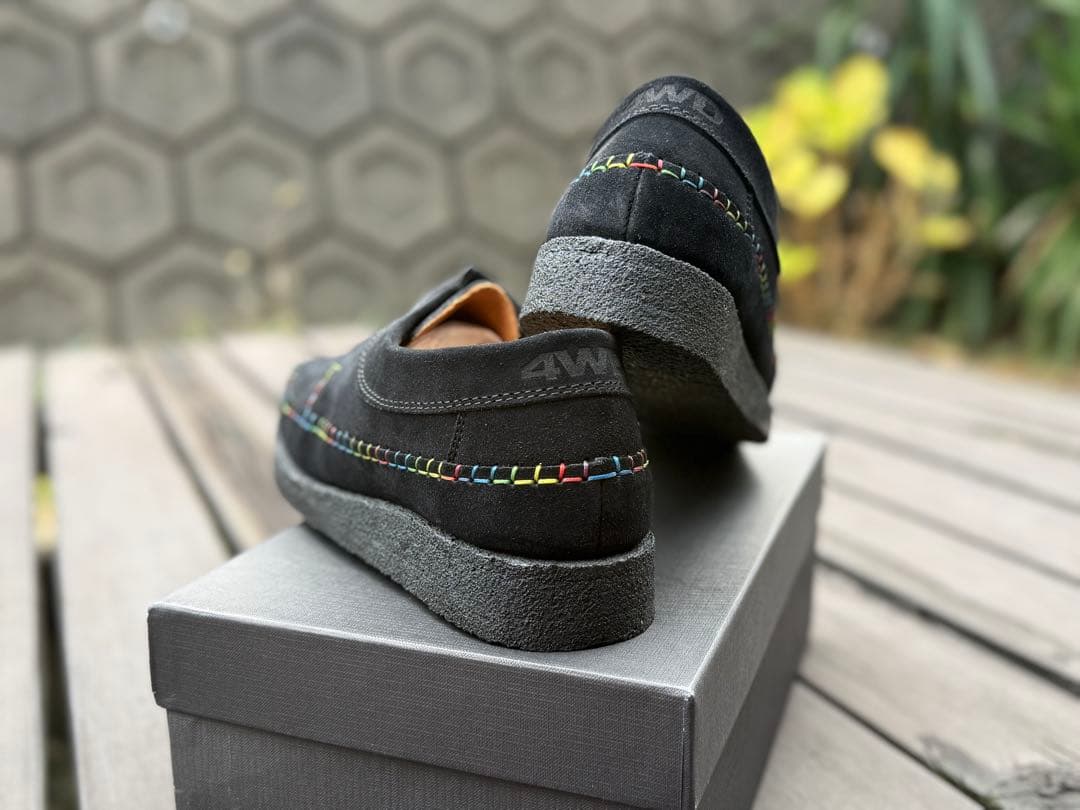 \"4WD × Padmore & Barnes\" Willow (Black)
