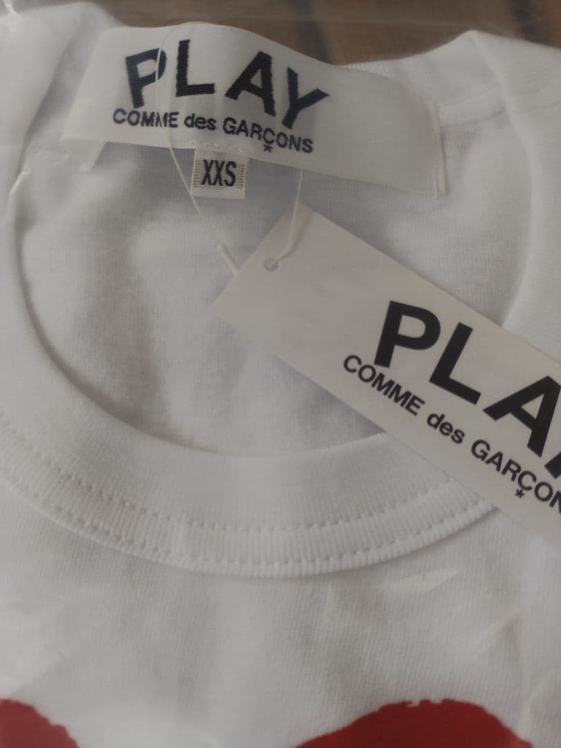 PLAY Comme des Garçons ハートTシャツ
