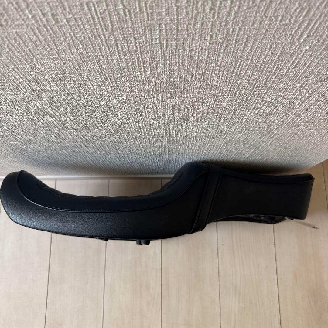 K&H キング&クイーン2 Aタック　XLスポーツスター用シート
