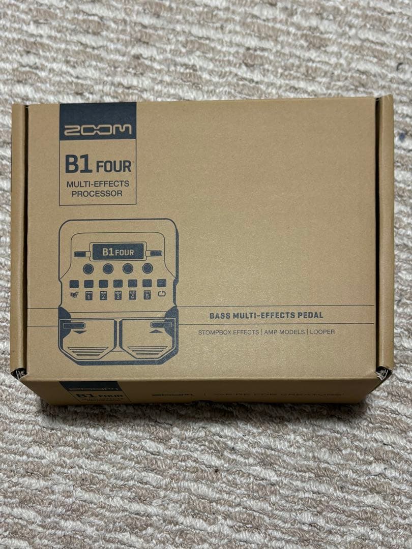 zoom B1 FOUR ベース用マルチエフェクター　アダプター付き