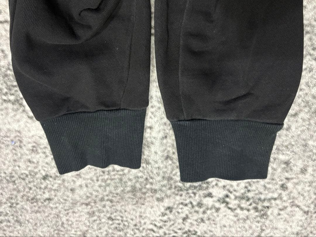 JULIUS ユリウス17-18AW ニューロマンティカ期 立体裁断 黒パンツ