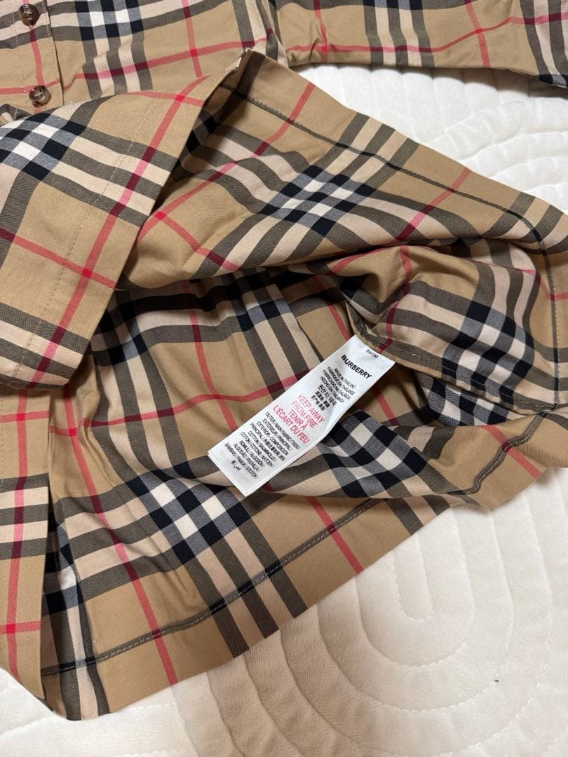 Burberry ベビー服ワンピース✨　お値下げ☆