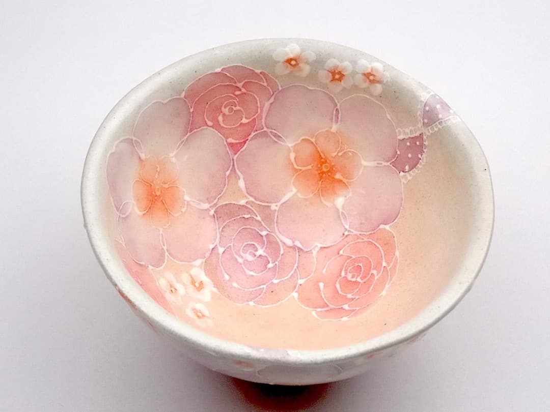 新品　工房ゆずりは　飯碗　釉彩紅花　ご飯茶碗　母の日　プレゼント　記念品