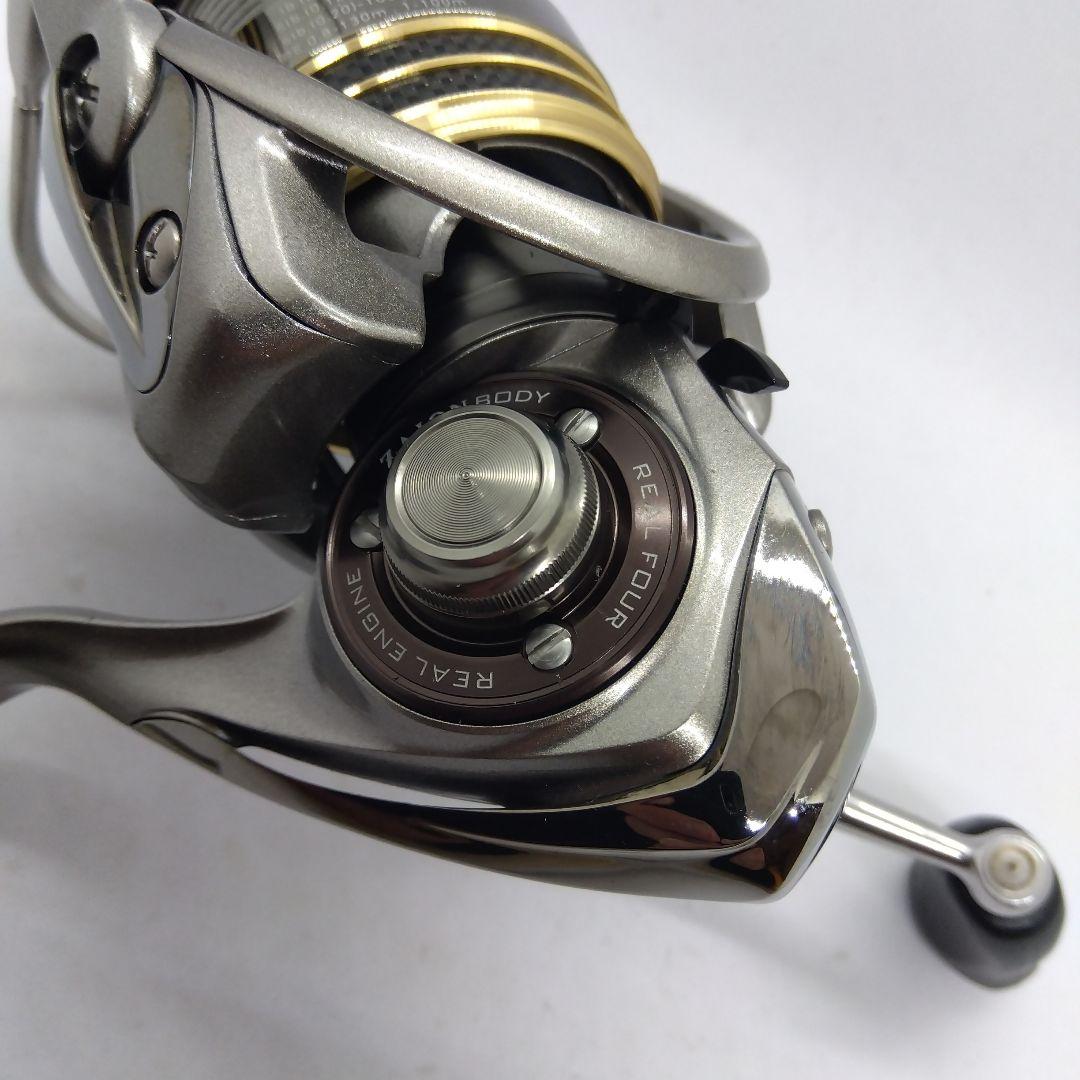 ダイワ 12ルビアス 2506H 中古美品 スピニングリール