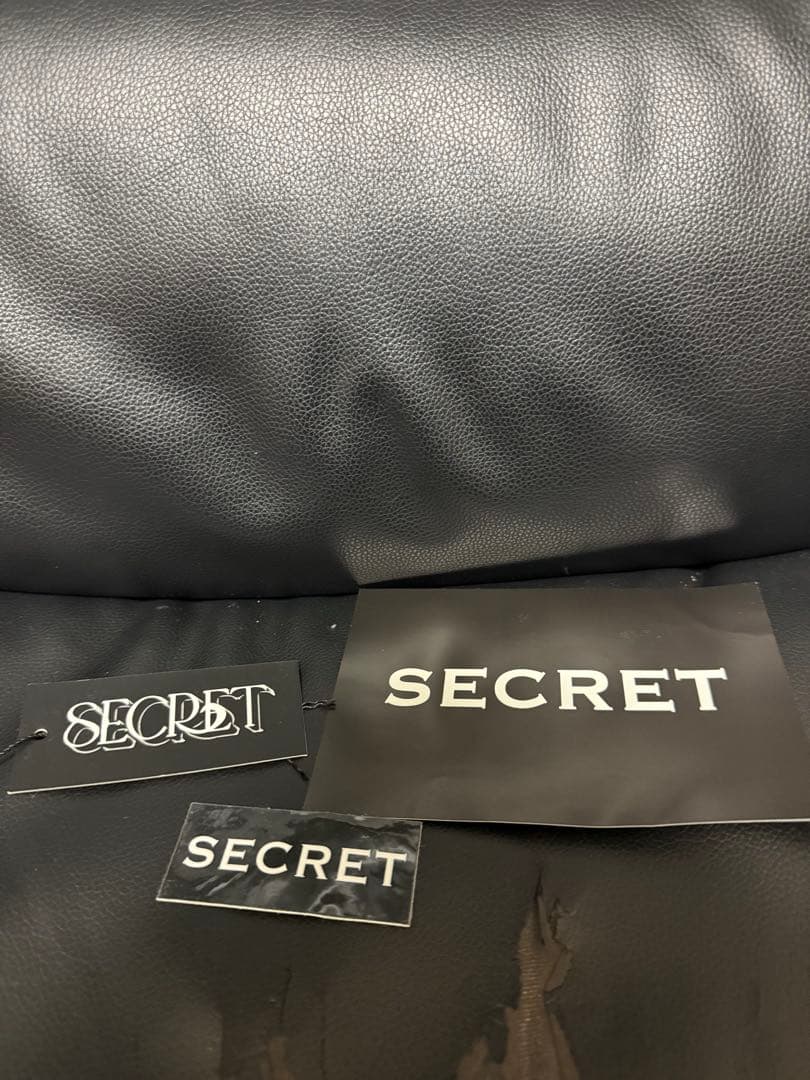 secret tシャツ 付属品完備