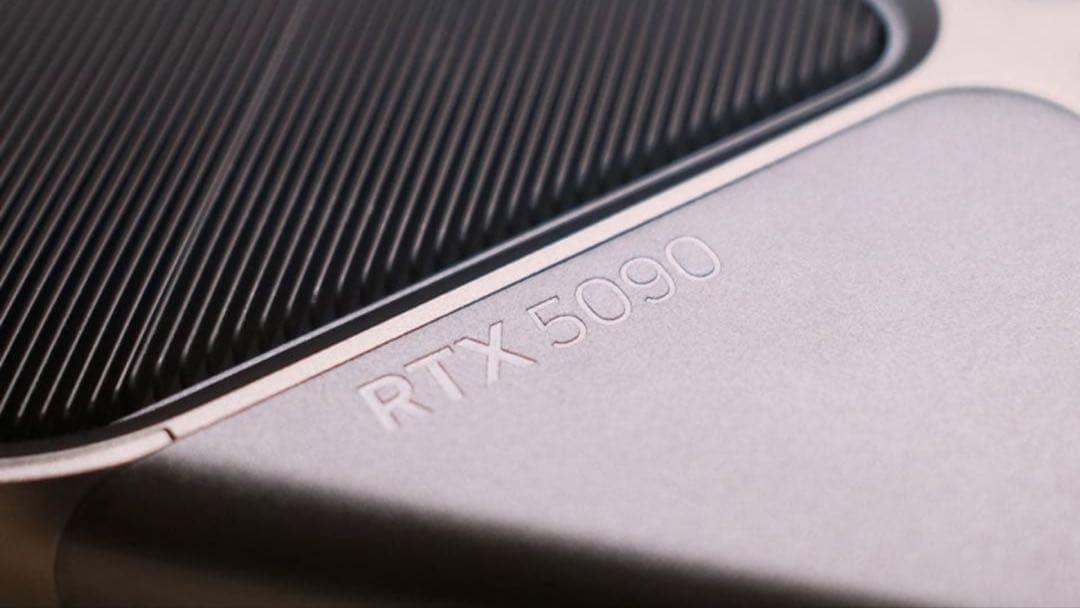 【新古品】Nvidia RTX5090 Founders Edition箱付き
