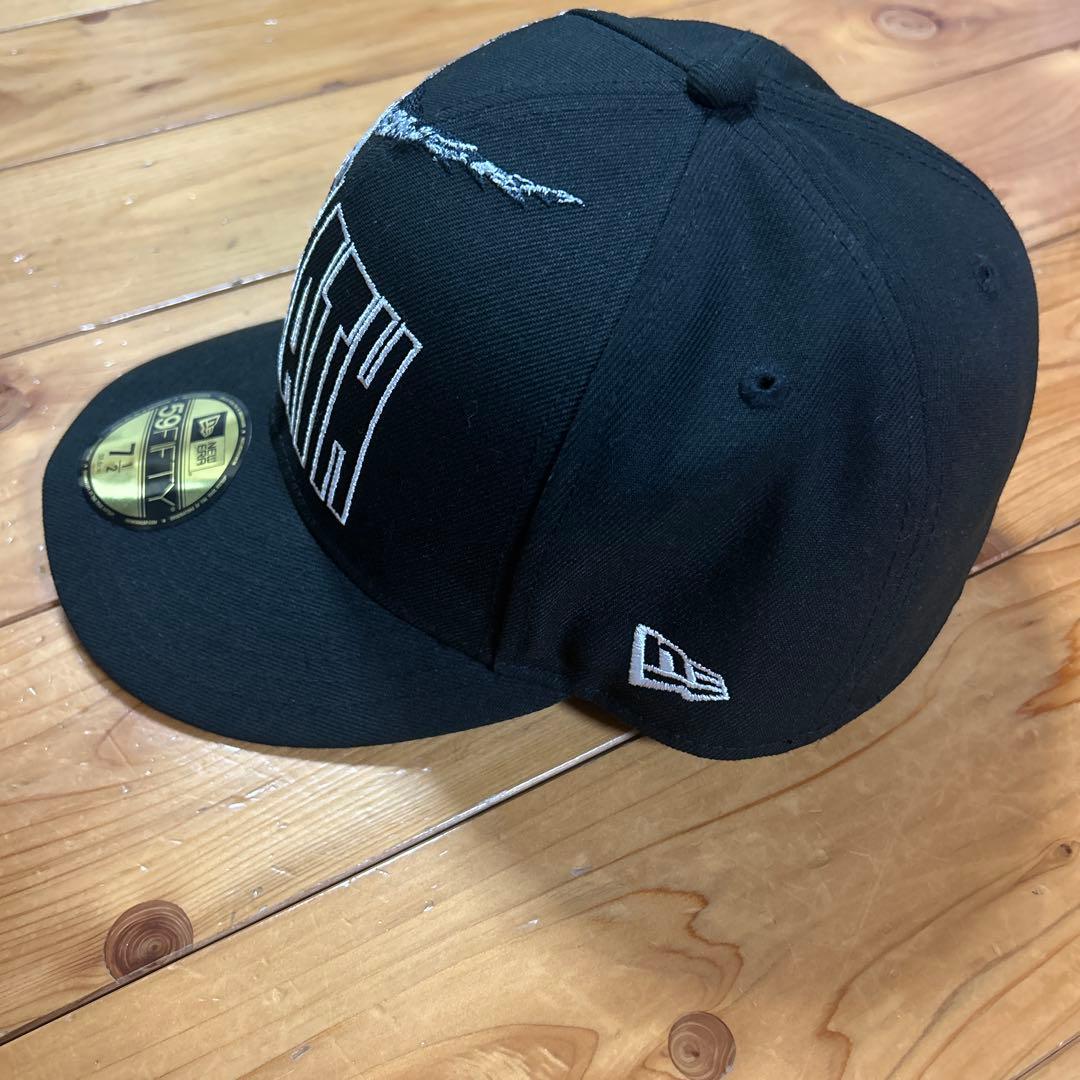 59FIFTY 黒のキャップ BREATH刺繍付き