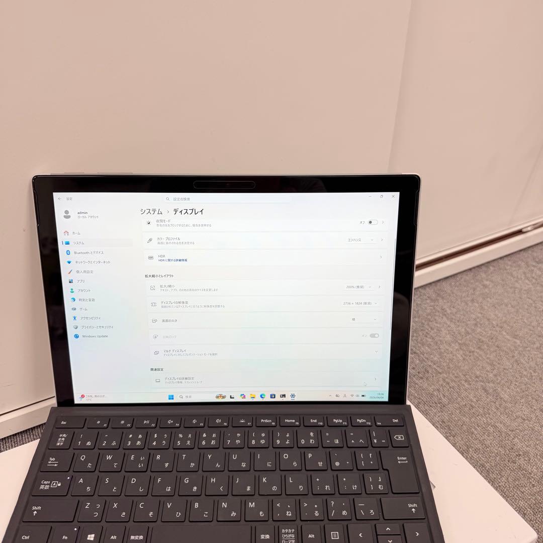 Windowsタブレット本体 Microsoft Surface Pro 6 8GB/128GB Win 11