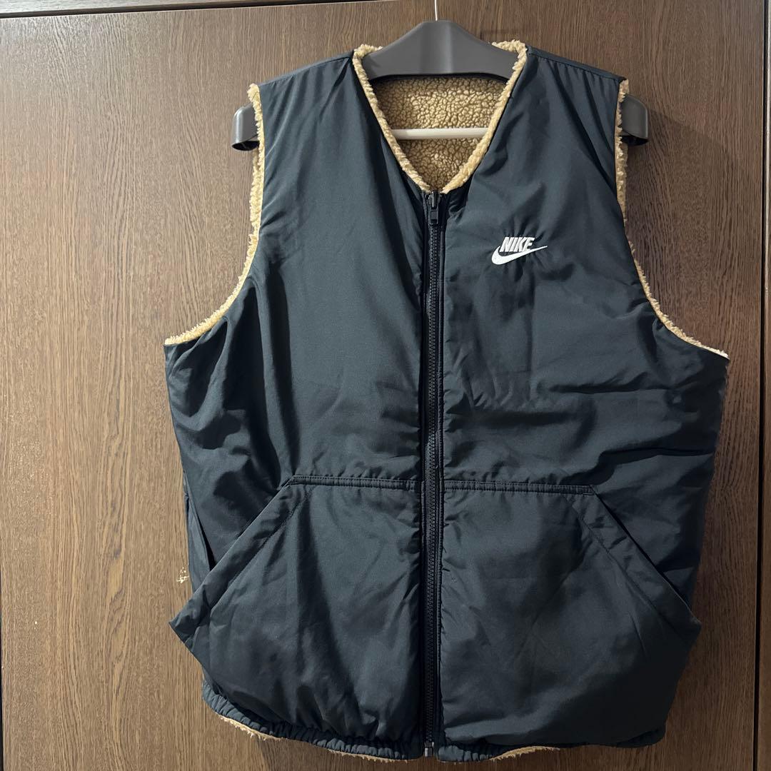 NIKE ナイキ　リバーシブルボア付きベスト