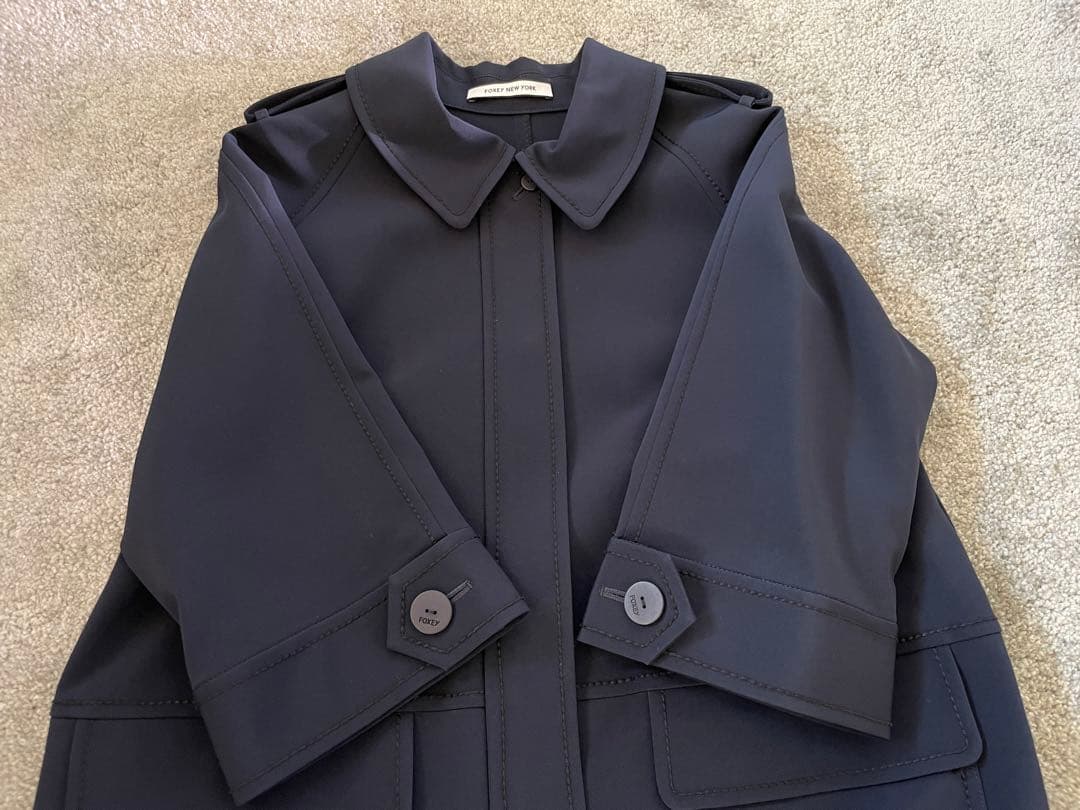 FOXEY NEW YORK ショートスリーブ・トレンチコート