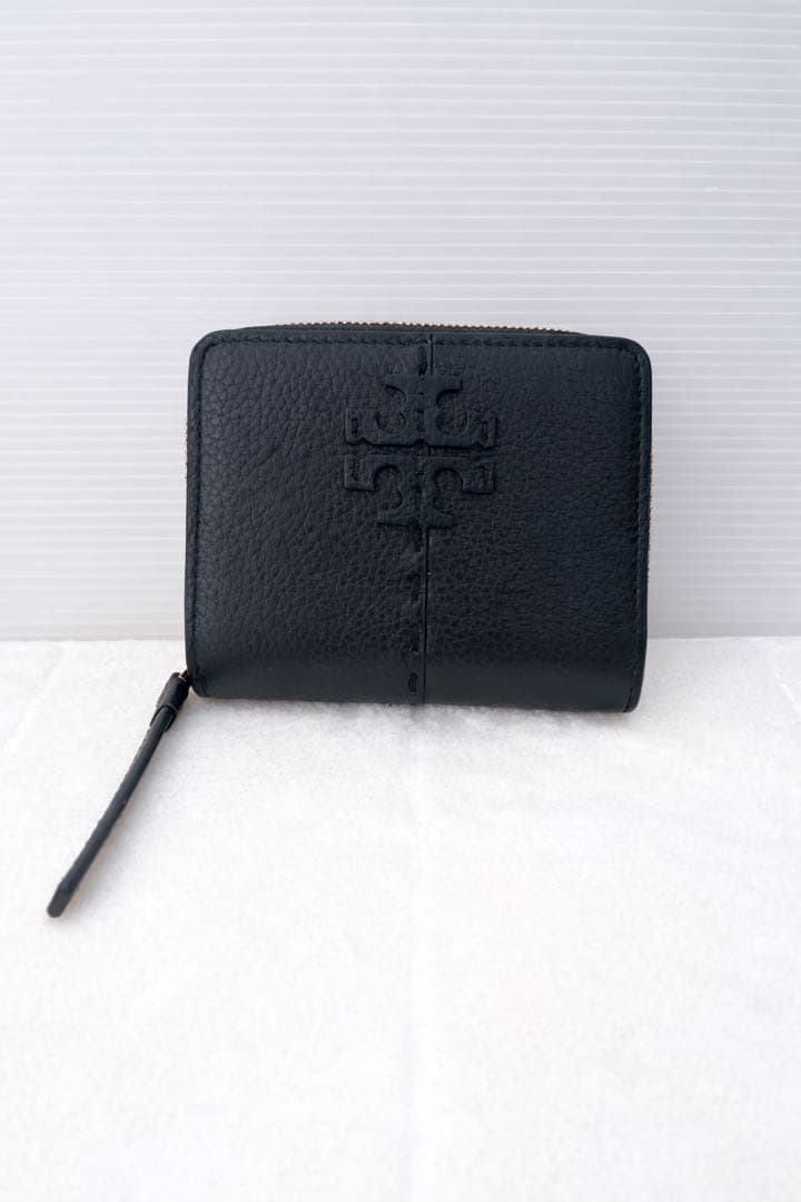 新品・未使用　トリーバーチ　二つ折り財布