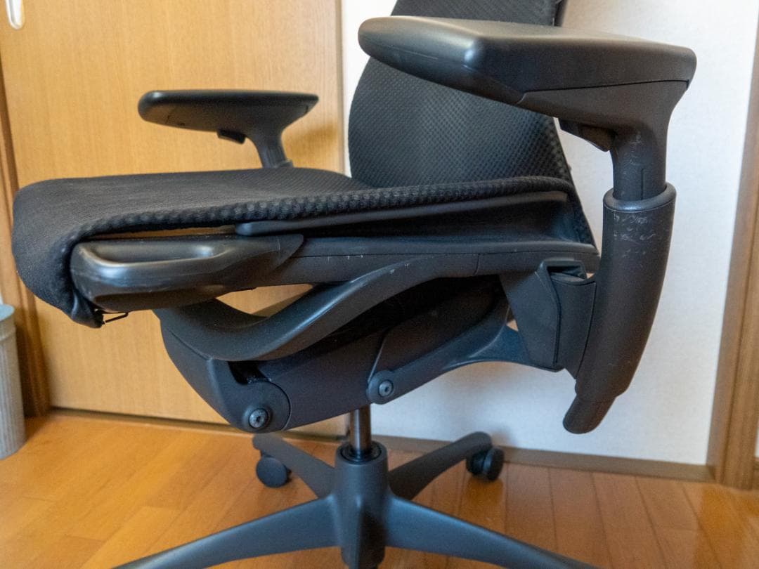 【ジャンク】Herman Miller エンボディチェア ブラック