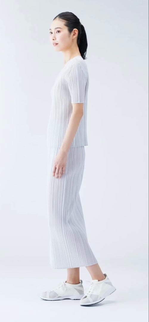 【サイズ4】BASICS スカートPLEATS PLEASE ミヤケ