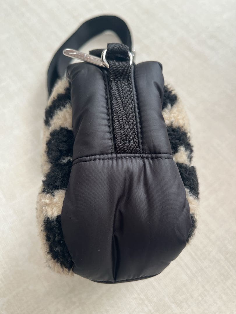 LeSportsac レスポ シェルパ レオパード ボア クロスボディバッグ