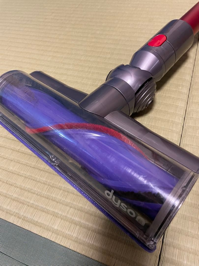 Dyson スティッククリーナー 本体とアタッチメント　ダイソン　sv12