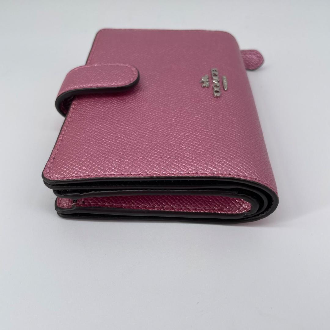 11419✨未使用級✨COACH フラップ 折り財布 レザー メタリック 金具
