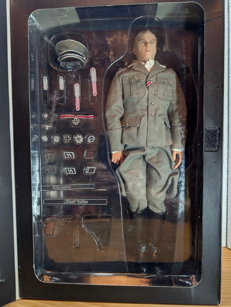 Max Wünsche SS-Obersturmführer フィギュア 1/6
