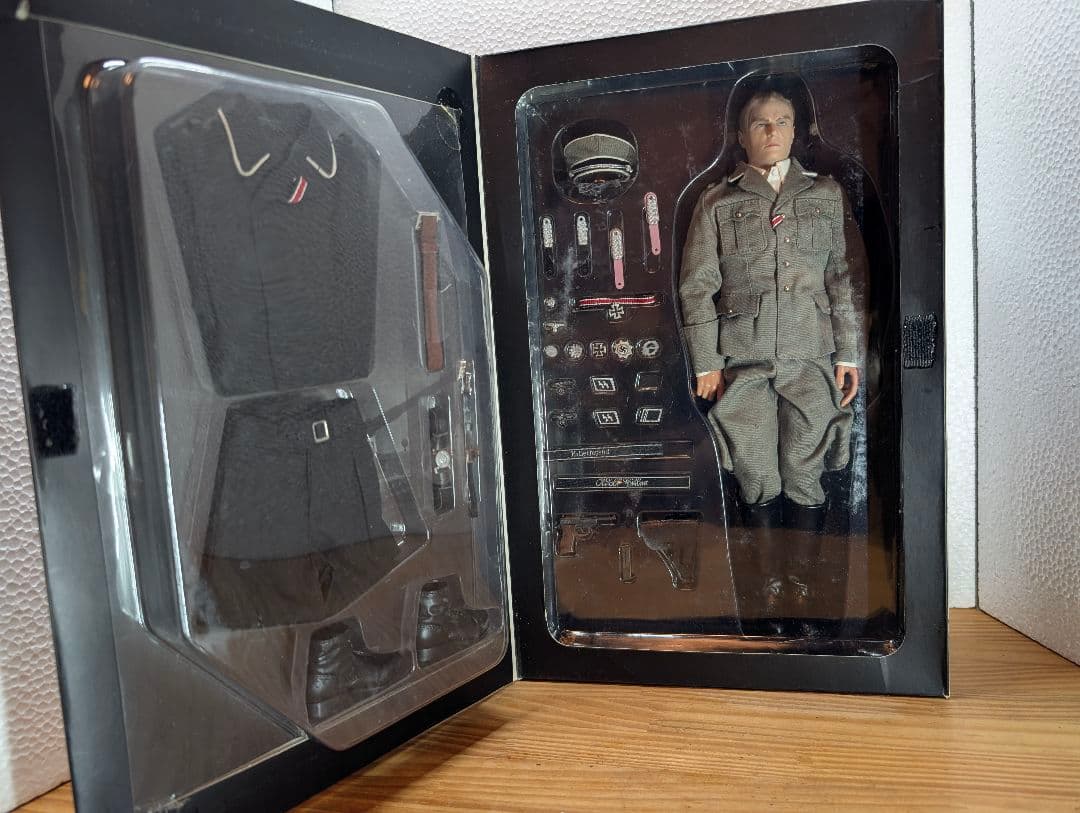 Max Wünsche SS-Obersturmführer フィギュア 1/6