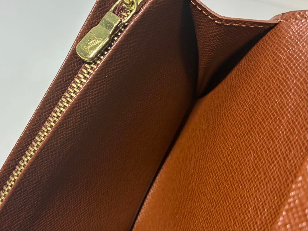 美品　ルイ・ヴィトン　財布　ポルトモネ.ビエ　トレゾール
