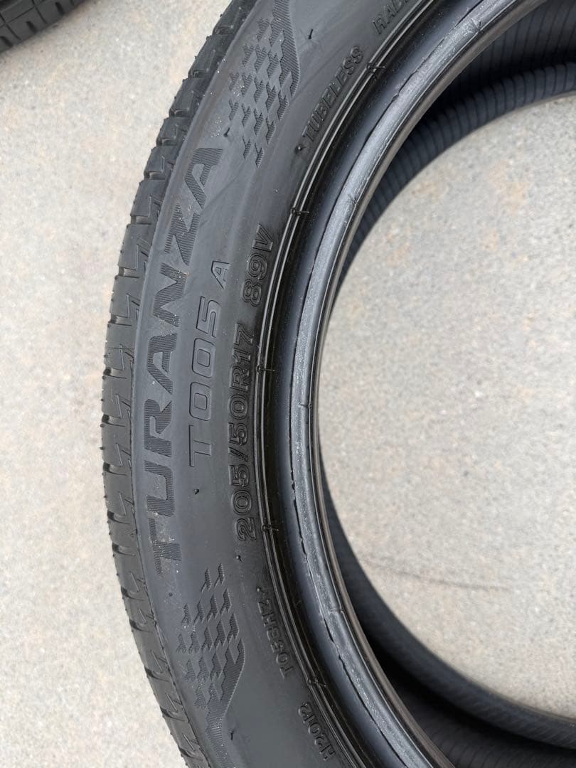美品BRIDGESTONE TURANZA T005A 205/50R17