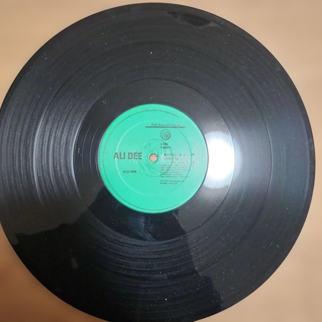 ALI DEE WHO'S DA FLAVA レコード