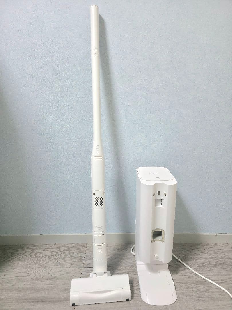パナソニック セパレート型コードレス掃除機 MC-NS100K