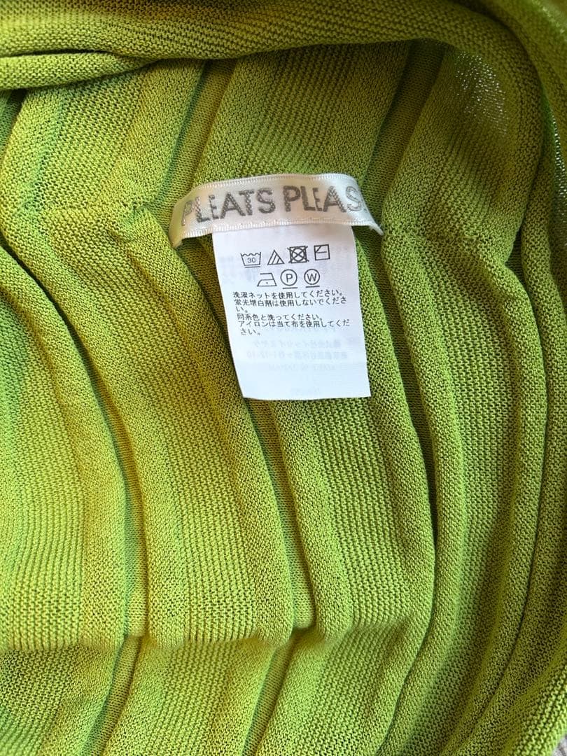 u*5様 【美品】PLEATS PLEASE ISSEYMIYAKE 半袖ニット