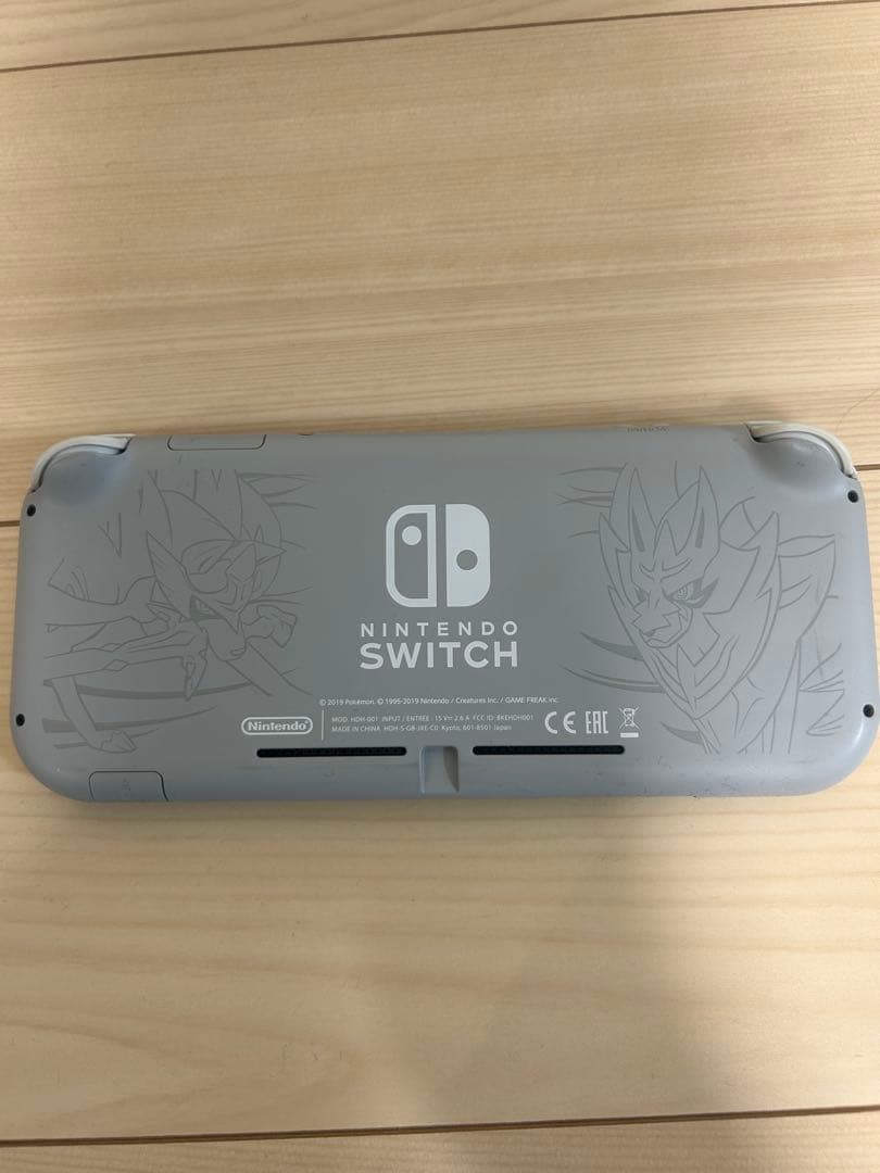 ヤ*ー様 Nintendo Switch Lite ザシアン&ザマゼンタ