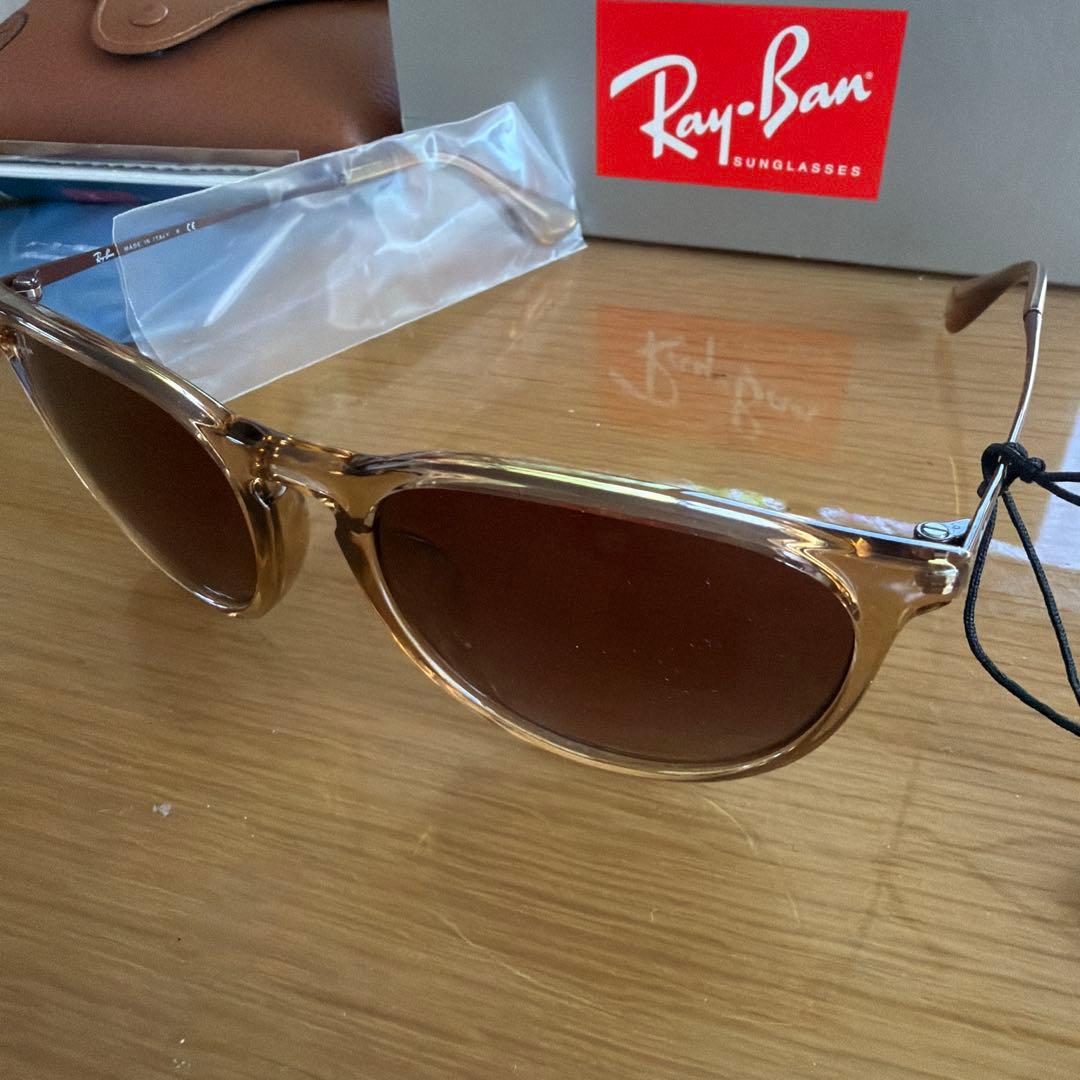 新品　未使用 レイバン　サングラス　ERIKA0RB4171F