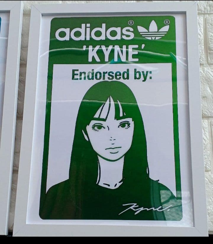 kyne/adidas キネ・アディダス【A4サイズ写真ポスター額装付３点セット