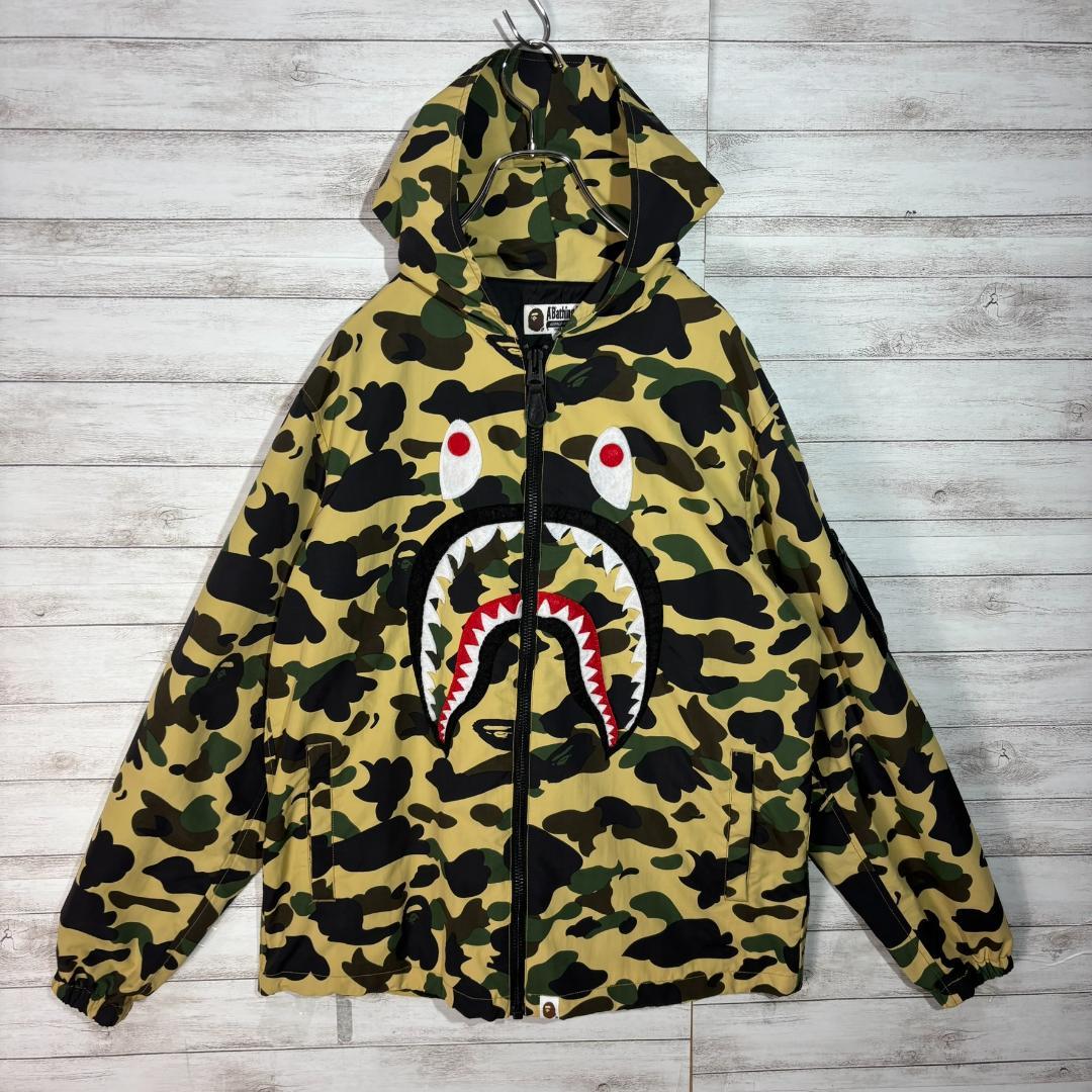 A BATHING APE シャーク　ジャケット　パーカー カモ柄 エイプ