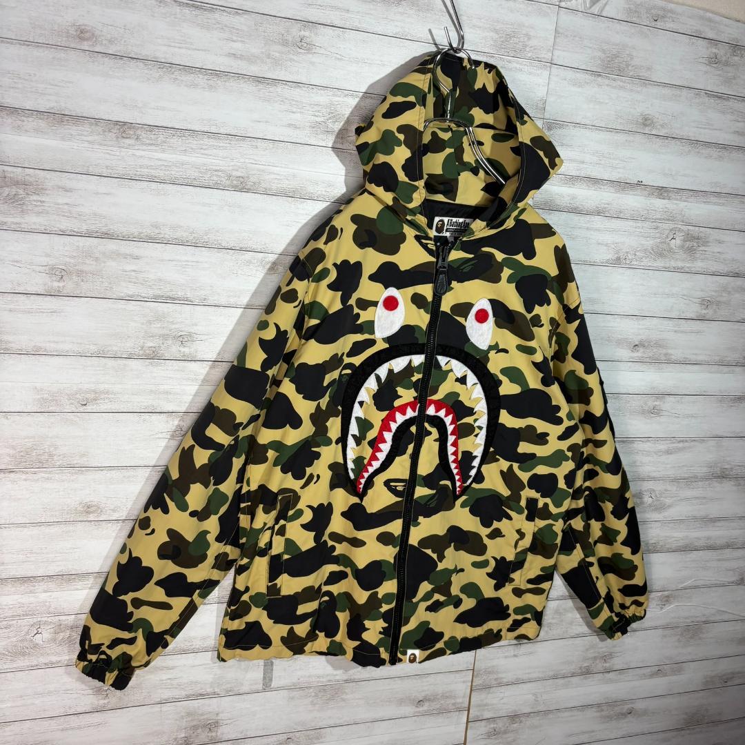 A BATHING APE シャーク　ジャケット　パーカー カモ柄 エイプ