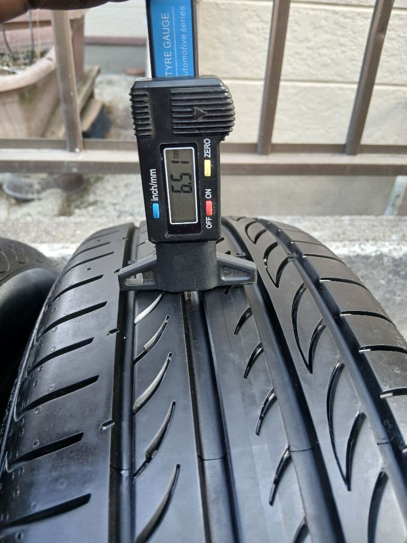 ①Pirelli Powergy 185/65R15 バリ山 2本 2025年製
