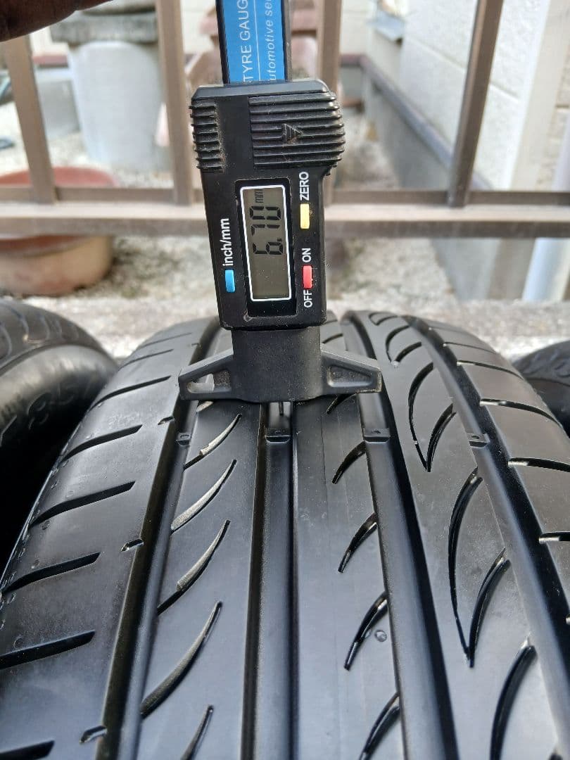 ①Pirelli Powergy 185/65R15 バリ山 2本 2025年製